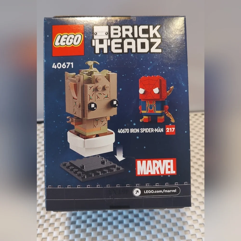 Lego brick headz